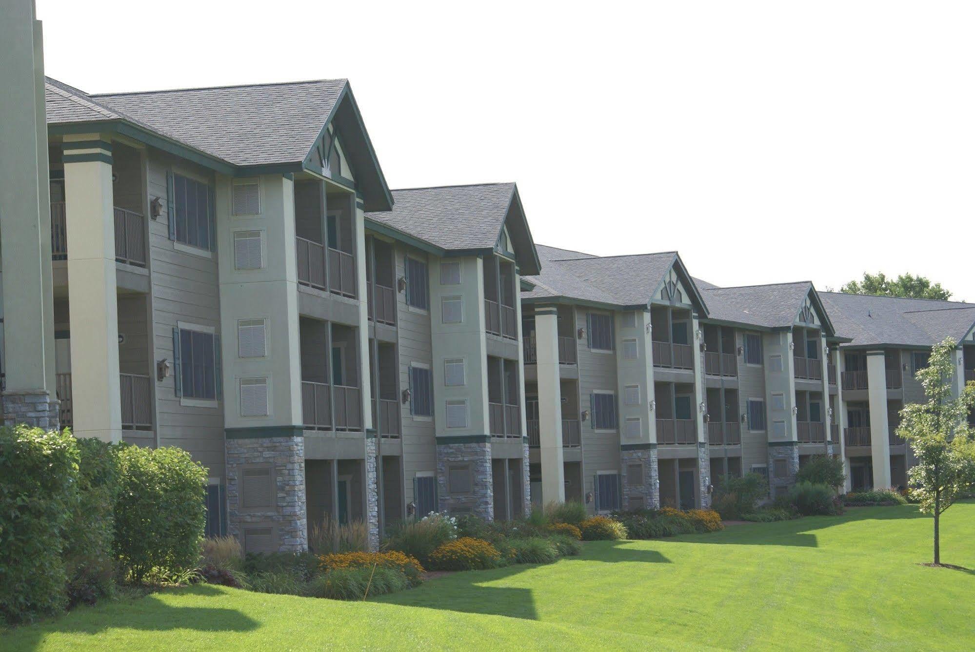 Holiday Inn Club Vacations At Lake Geneva Resort Exterior photo